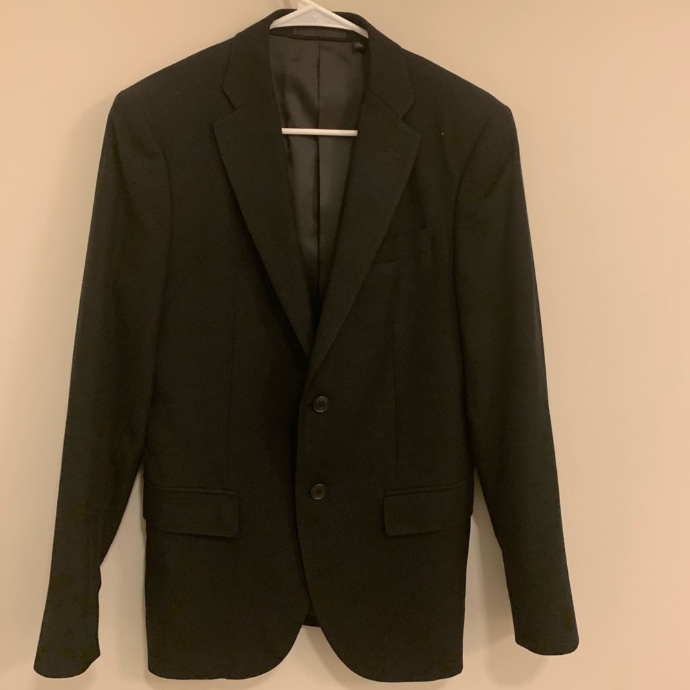 Uniqlo Men’s wool flannel blazer